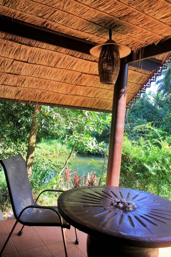 Pink Kangaroo Bungalows Ko Kut ภายนอก รูปภาพ